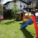 Schiestl Apartamento *